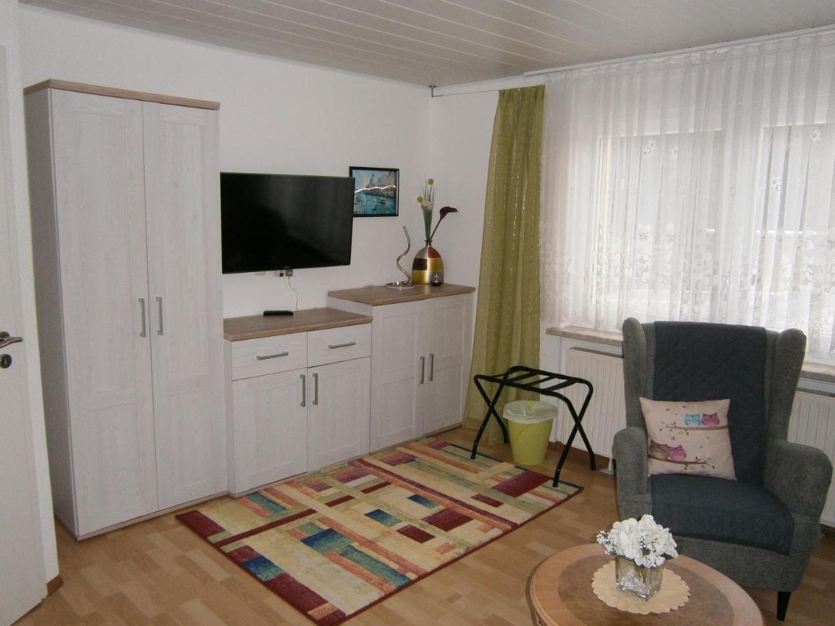 Appartement Der Fruehe Vogel à Plaue  Extérieur photo
