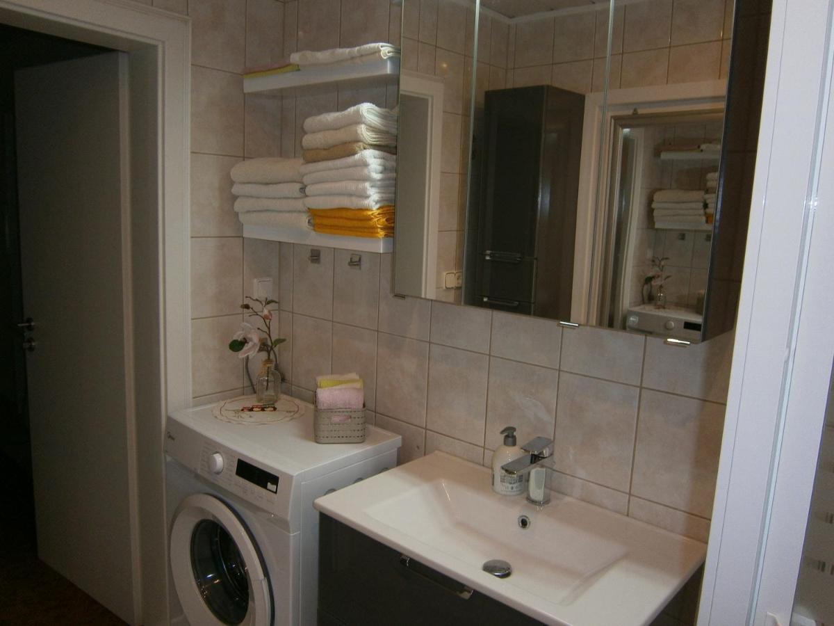 Appartement Der Fruehe Vogel à Plaue  Extérieur photo