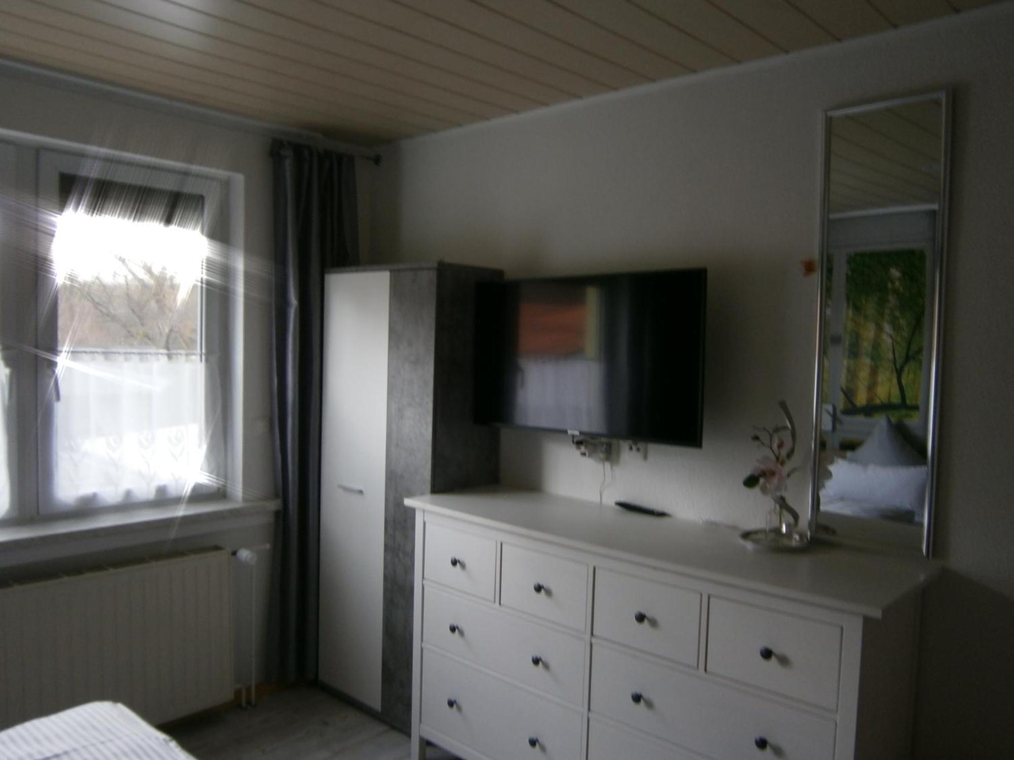 Appartement Der Fruehe Vogel à Plaue  Extérieur photo
